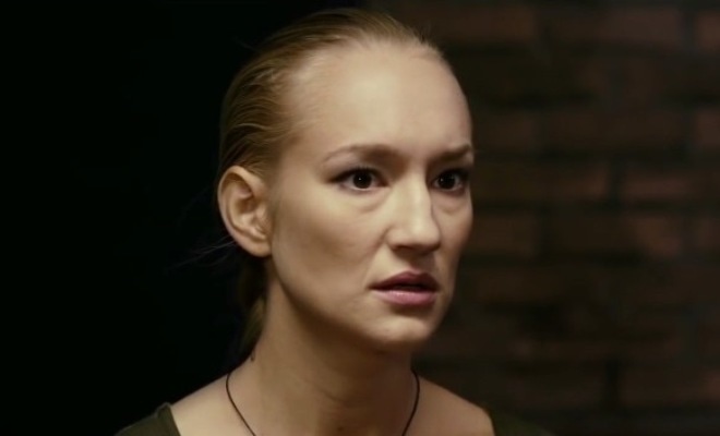 Полина Сидихина в фильме «Ищейка» Полина Сидихина в фильме «Ищейка»