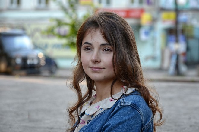 Анастасия Мытражик и Никита Тезин в сериале "Молодая гвардия" Анастасия Мытражик и Никита Тезин в сериале "Молодая гвардия"