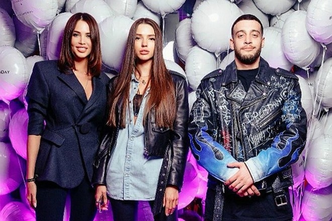 Артем Юнусов и Виктория Короткова Артем Юнусов и Виктория Короткова