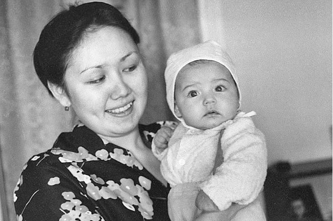 Маленькая Ляйсан с мамой Маленькая Ляйсан с мамой