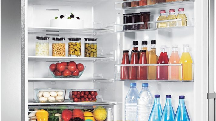 Как правильно хранить продукты в холодильнике удивительно просто, безумно актуально – Хранение на дверце холодильника