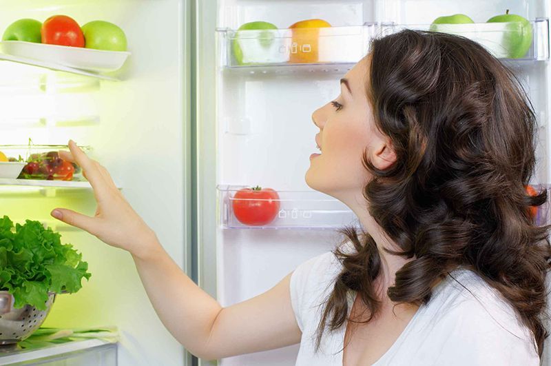 Как правильно хранить продукты в холодильнике удивительно просто, безумно актуально – Расстановка продуктов