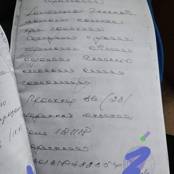 11. Их специально так учат писать, чтобы никто не понимал? 11. Их специально так учат писать, чтобы никто не понимал?