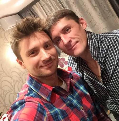 павел лазарев брат сергея лазарева