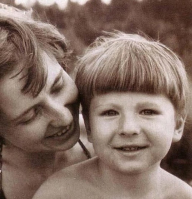 Алексей Ягудин с мамой