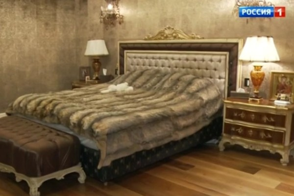 Спальня Миланы Тюльпановой