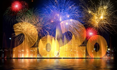 фейерверк 2020 салют над водой фейерверк 2020 салют над водой